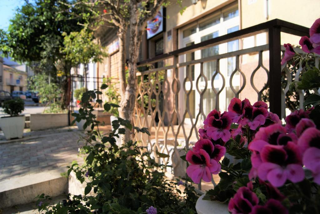 Oleaster - Rooms & Apartments Bolognetta Экстерьер фото